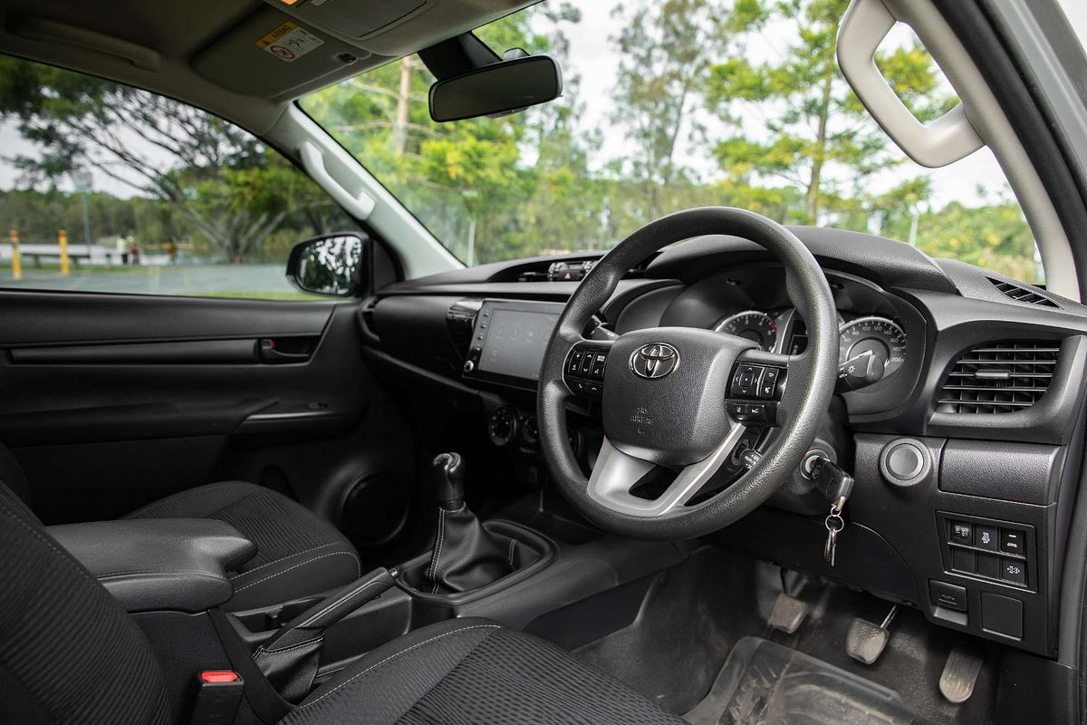 2022 Toyota Hilux SR GUN126R 4X4