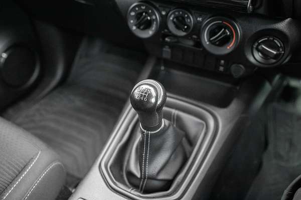 2022 Toyota Hilux SR GUN126R 4X4
