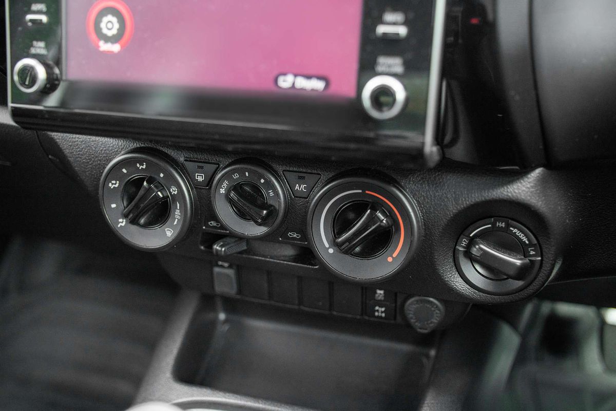 2022 Toyota Hilux SR GUN126R 4X4
