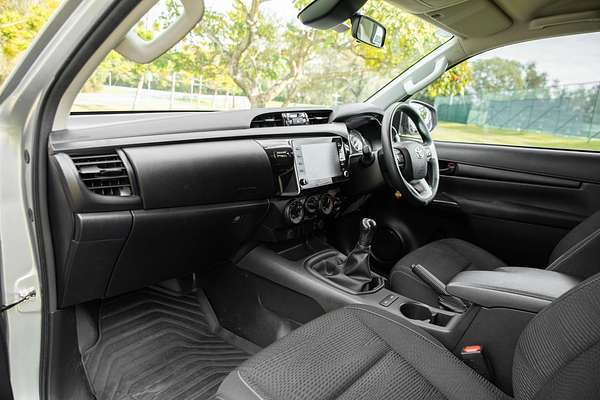 2022 Toyota Hilux SR GUN126R 4X4