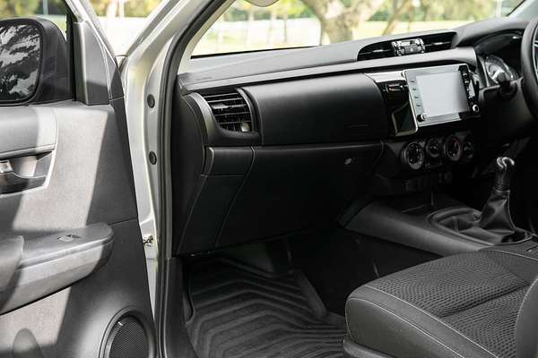 2022 Toyota Hilux SR GUN126R 4X4
