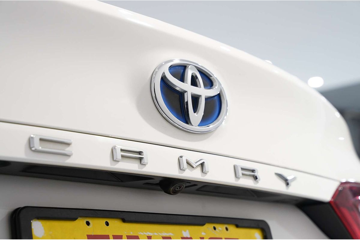 2021 Toyota Camry Ascent AXVH70R