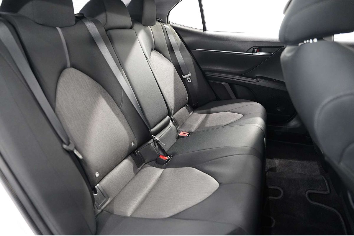 2021 Toyota Camry Ascent AXVH70R