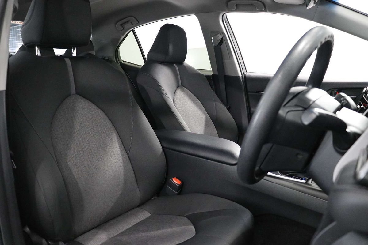 2021 Toyota Camry Ascent AXVH70R