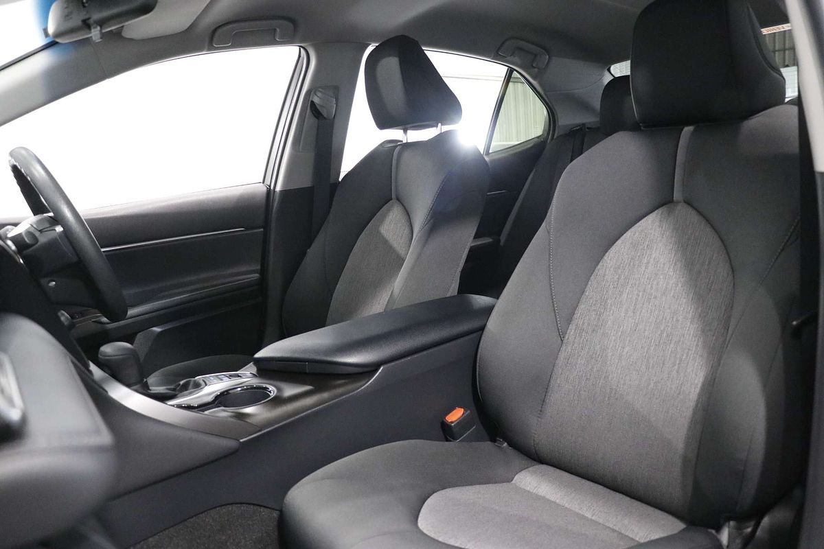 2021 Toyota Camry Ascent AXVH70R