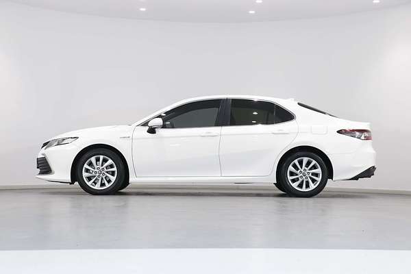 2021 Toyota Camry Ascent AXVH70R