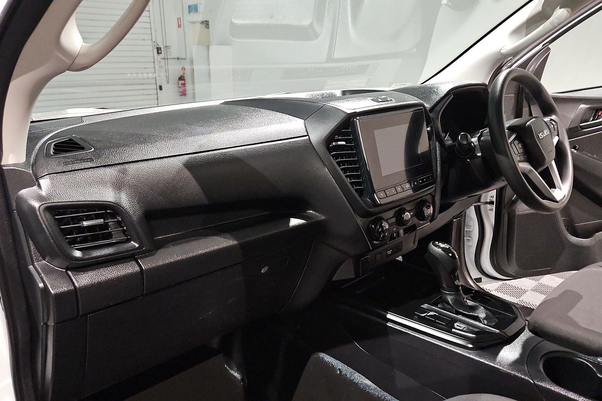 2022 Isuzu D-MAX SX High Ride Rear Wheel Drive