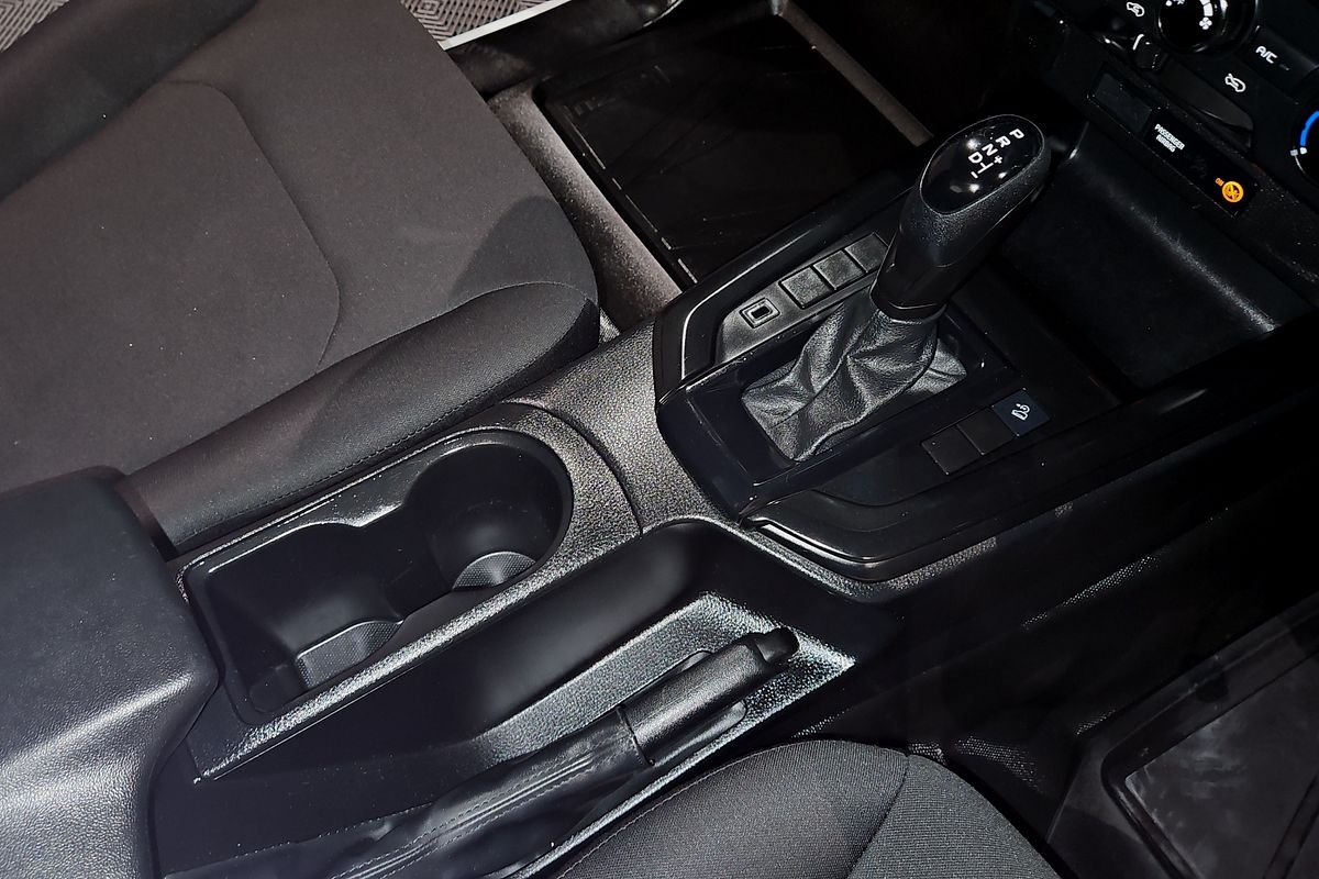 2022 Isuzu D-MAX SX High Ride Rear Wheel Drive