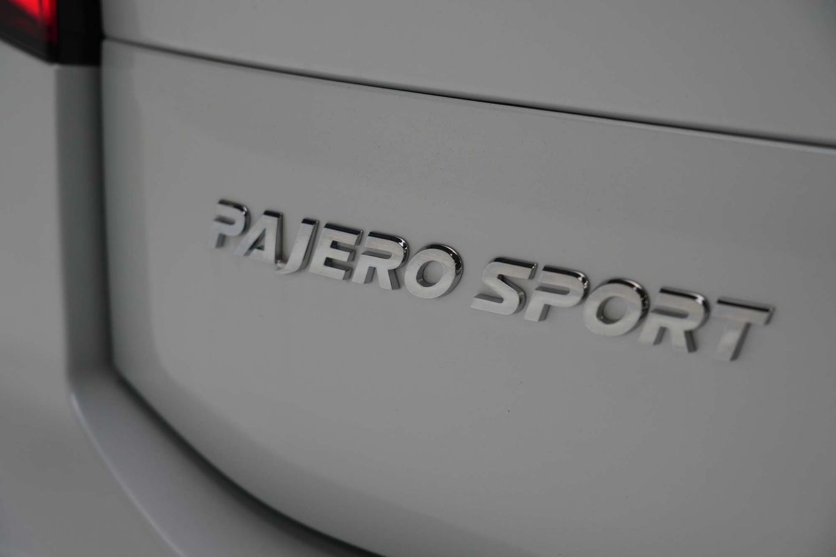 2024 Mitsubishi Pajero Sport Exceed QG