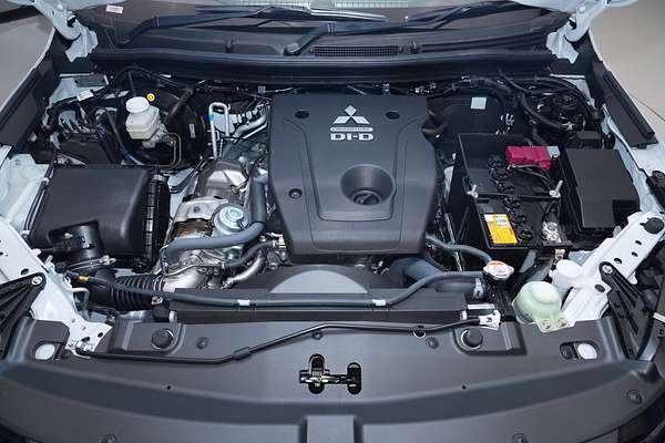 2024 Mitsubishi Pajero Sport Exceed QG