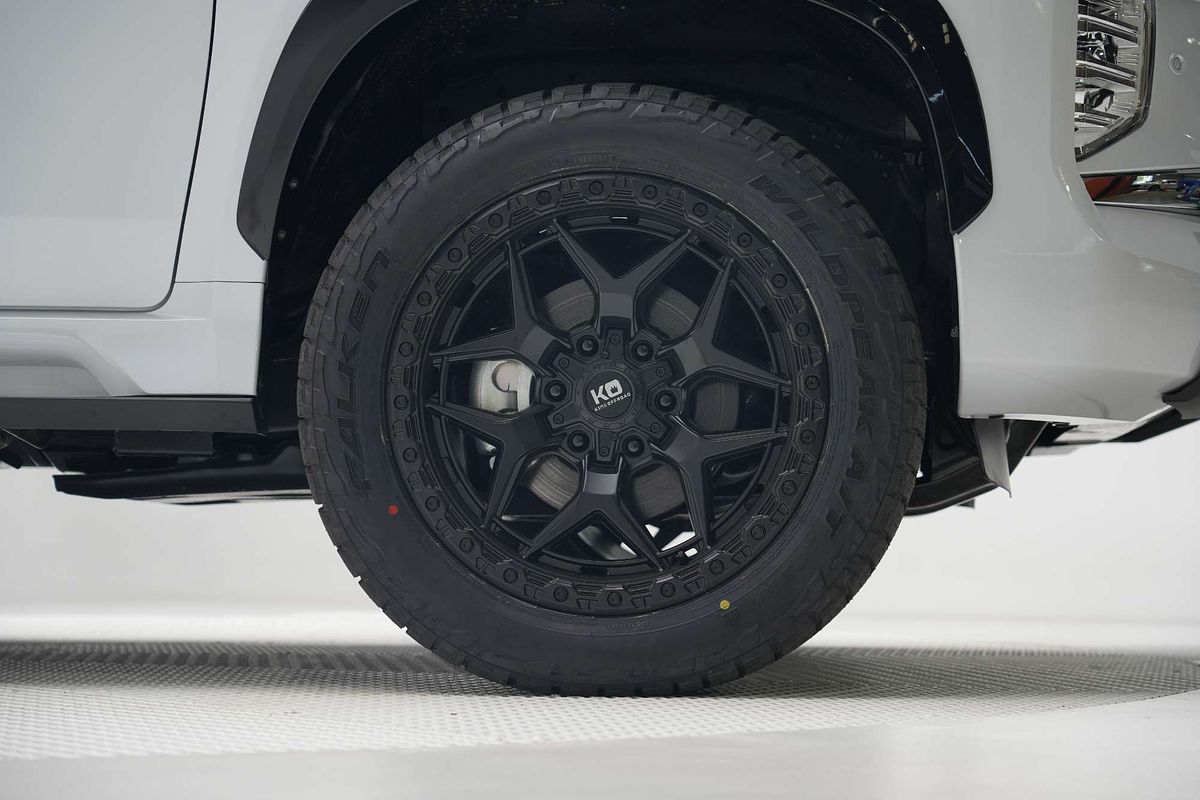 2024 Mitsubishi Pajero Sport Exceed QG