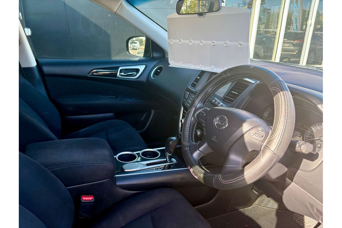 2013 Nissan Pathfinder ST R52