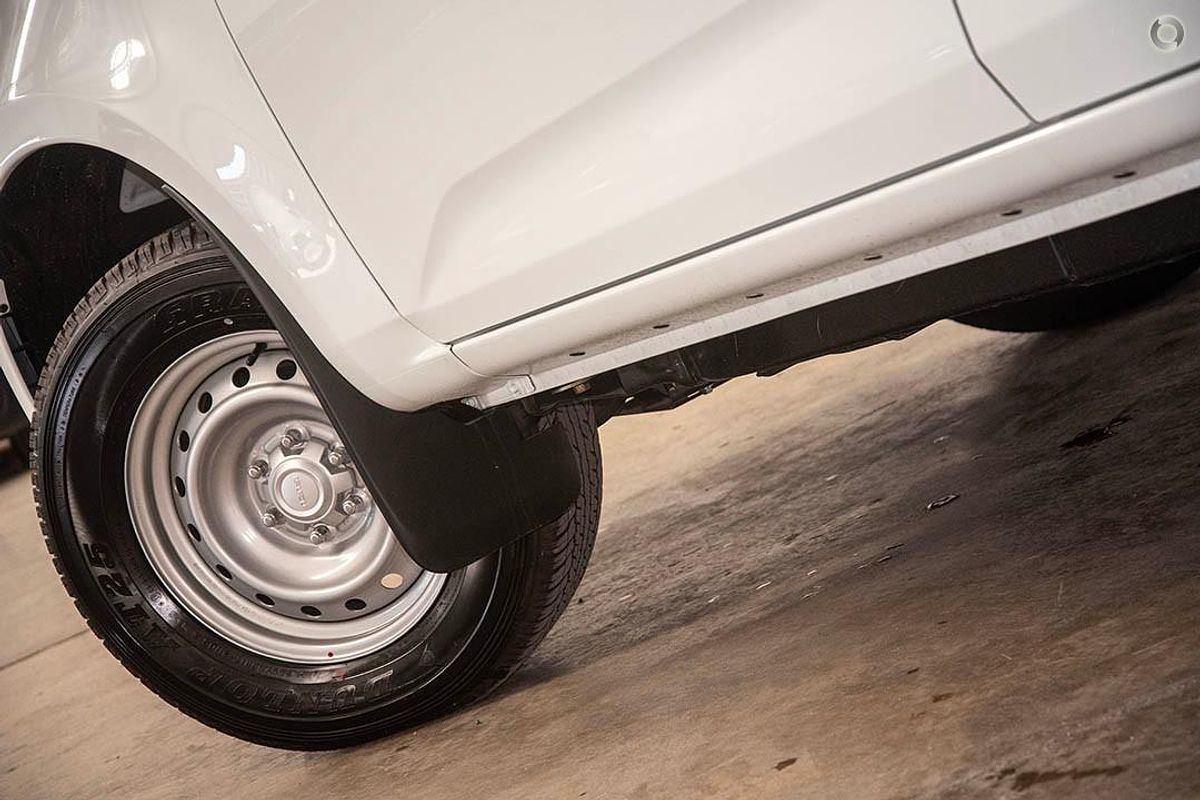 2025 Isuzu D-MAX SX High Ride Rear Wheel Drive