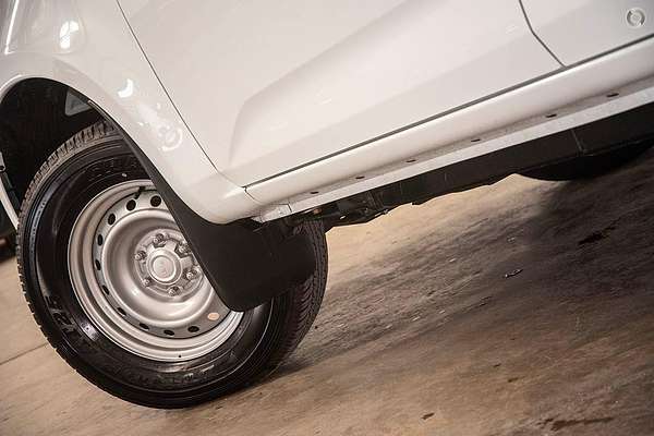 2025 Isuzu D-MAX SX High Ride Rear Wheel Drive