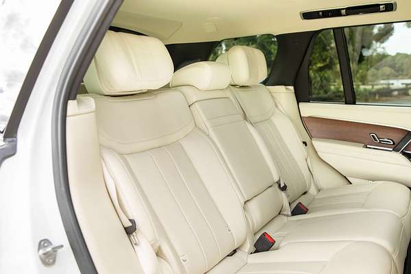 2022 Land Rover Range Rover D350 HSE L460