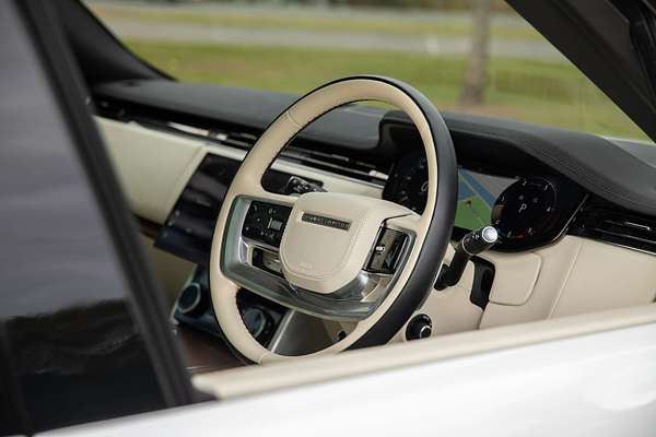 2022 Land Rover Range Rover D350 HSE L460