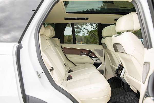 2022 Land Rover Range Rover D350 HSE L460