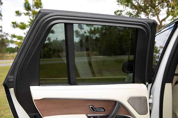 2022 Land Rover Range Rover D350 HSE L460