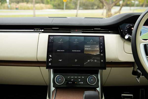 2022 Land Rover Range Rover D350 HSE L460