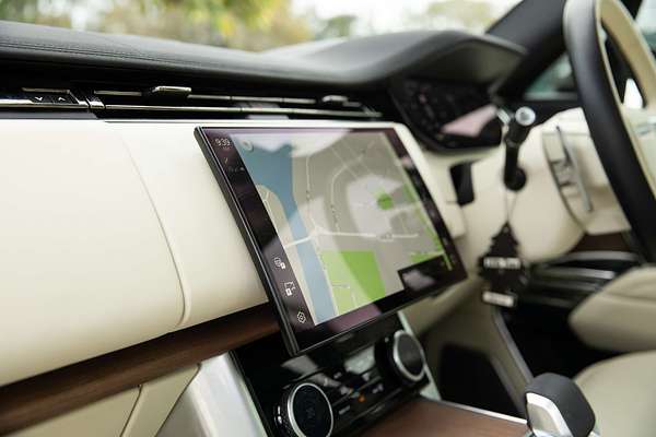 2022 Land Rover Range Rover D350 HSE L460