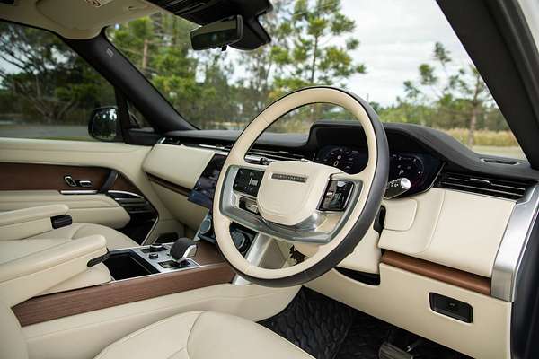 2022 Land Rover Range Rover D350 HSE L460