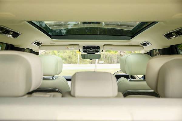 2022 Land Rover Range Rover D350 HSE L460