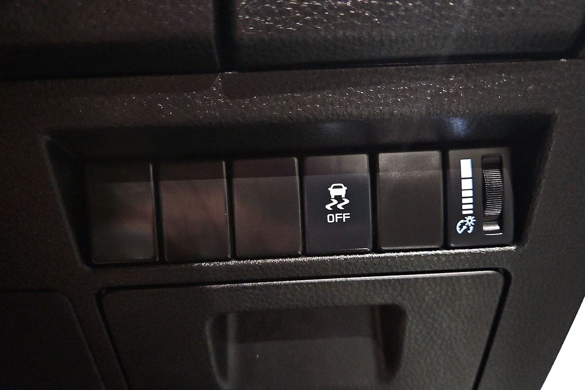 2022 Isuzu D-MAX SX High Ride Rear Wheel Drive