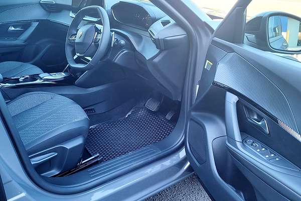 2024 Peugeot 2008 Allure e-DCS Hybrid P24 MY25