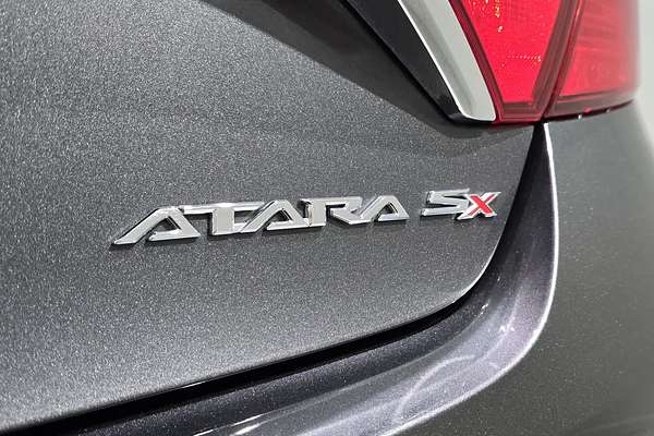 2017 Toyota Camry Camry L4 Atara SX 2.5L Petrol Automatic Sedan ASV50R