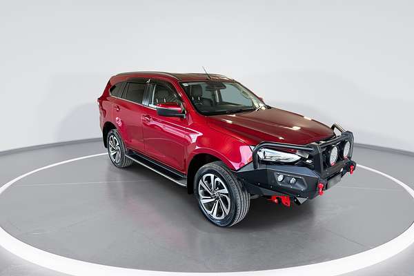 2022 Isuzu MU-X LS-T