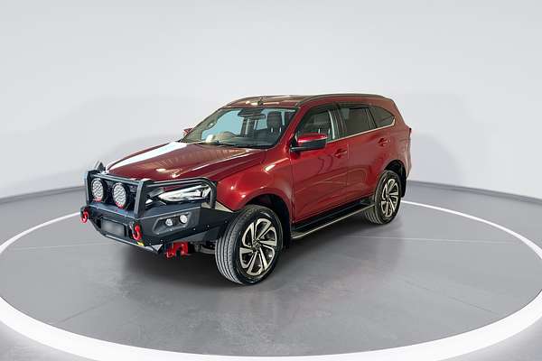 2022 Isuzu MU-X LS-T