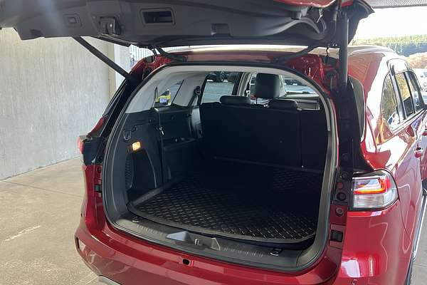 2022 Isuzu MU-X LS-T