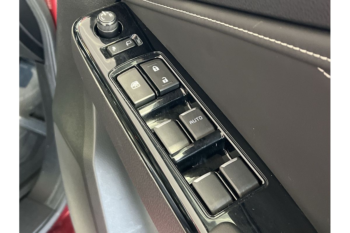 2022 Isuzu MU-X LS-T