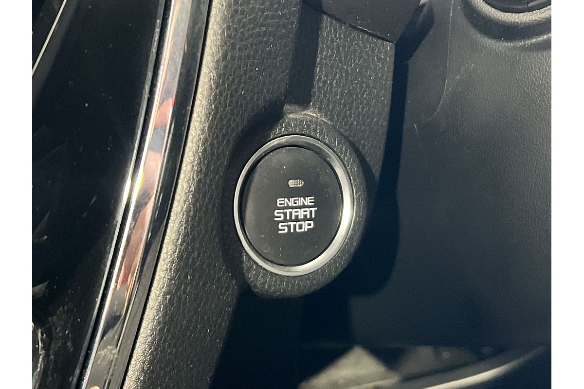 2022 Isuzu MU-X LS-T