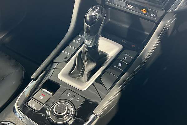 2022 Isuzu MU-X LS-T