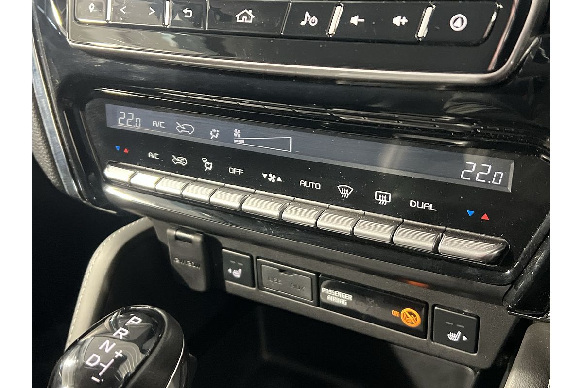 2022 Isuzu MU-X LS-T