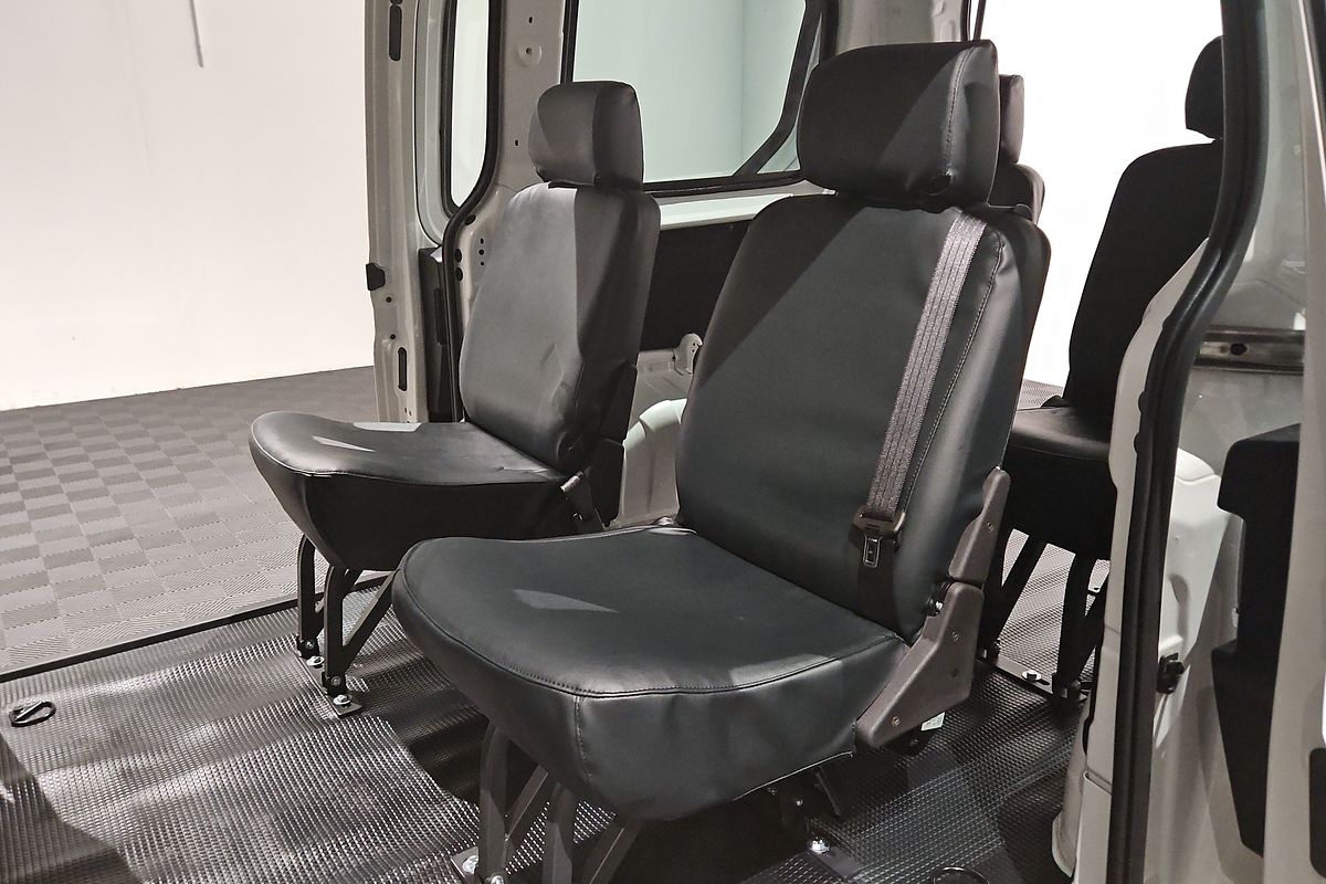 2024 Hyundai STARIA LOAD US4.V2