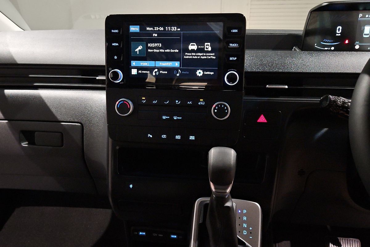 2024 Hyundai STARIA LOAD US4.V2