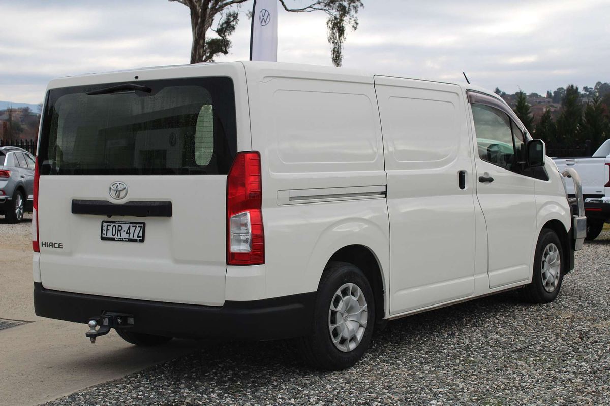 2019 Toyota Hiace GDH300R LWB