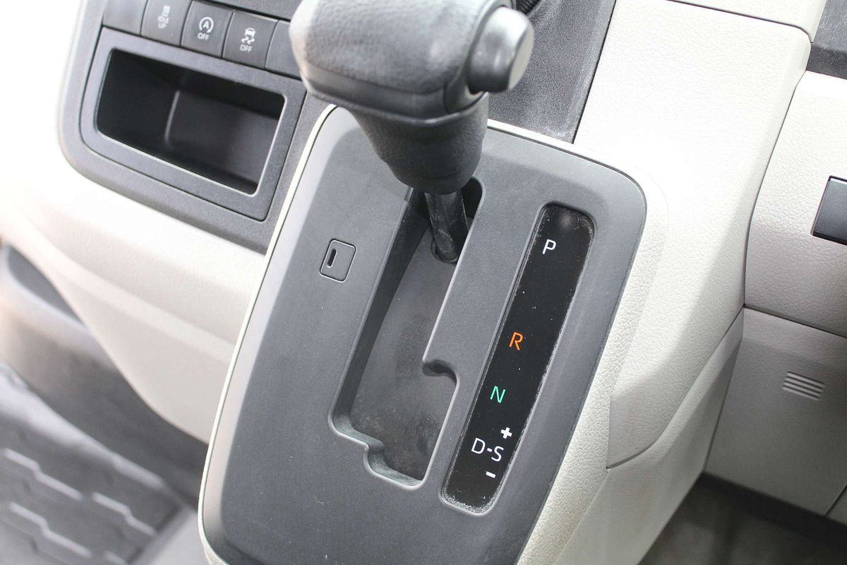 2019 Toyota Hiace GDH300R LWB