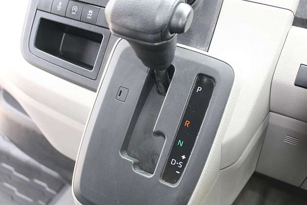 2019 Toyota Hiace GDH300R LWB