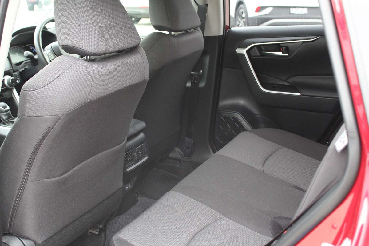 2024 Toyota RAV4 GXL AXAH52R
