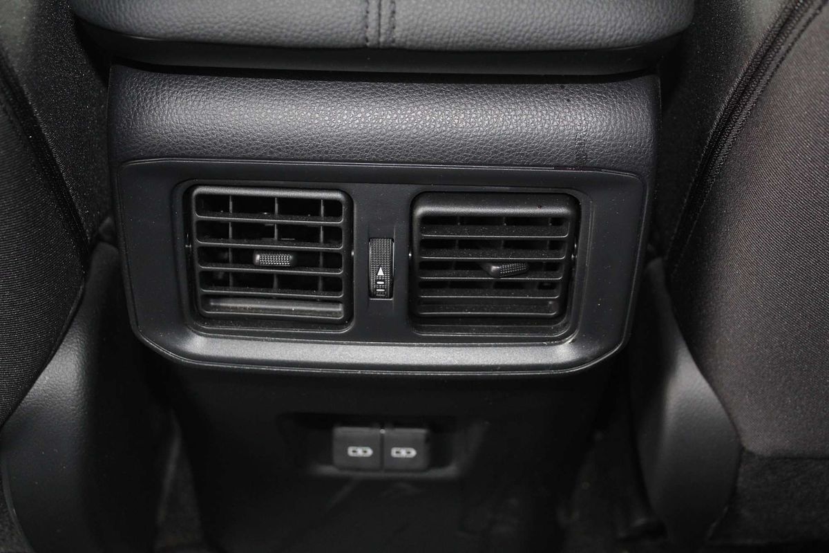 2024 Toyota RAV4 GXL AXAH52R