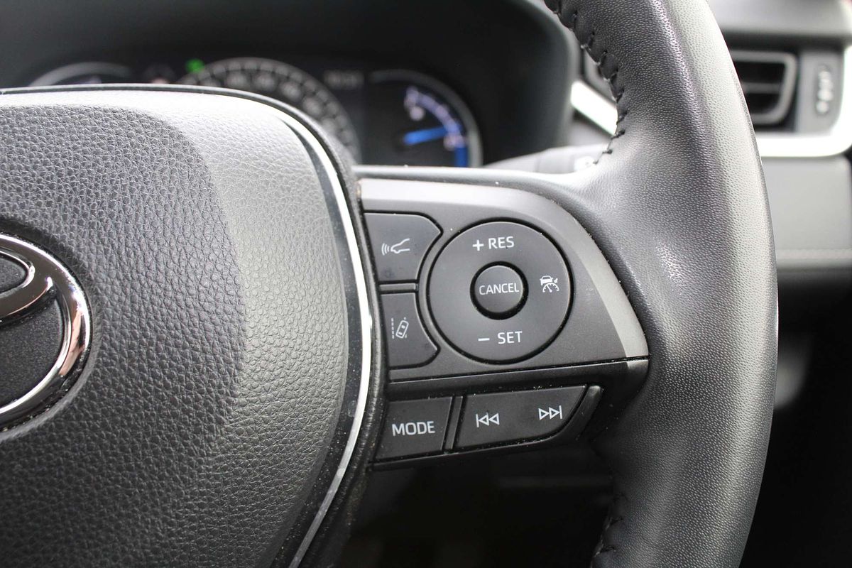 2024 Toyota RAV4 GXL AXAH52R