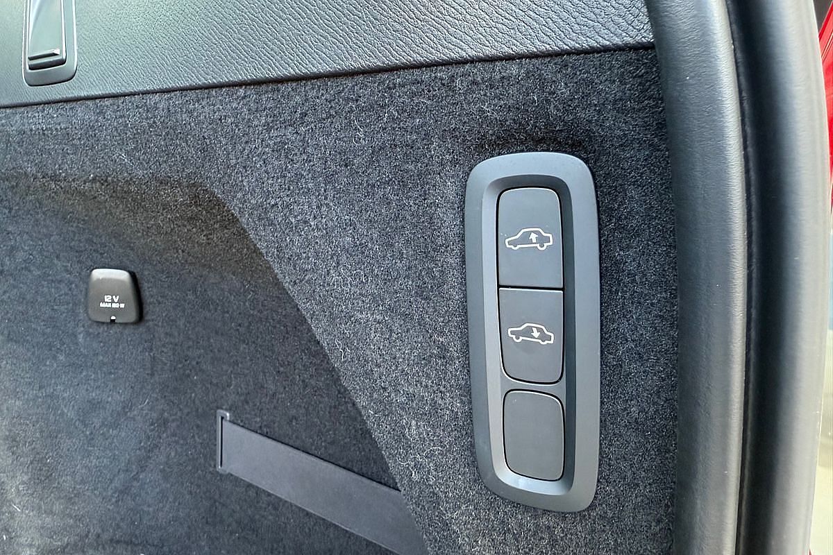 2023 Volvo XC90 Ultimate B6 Bright