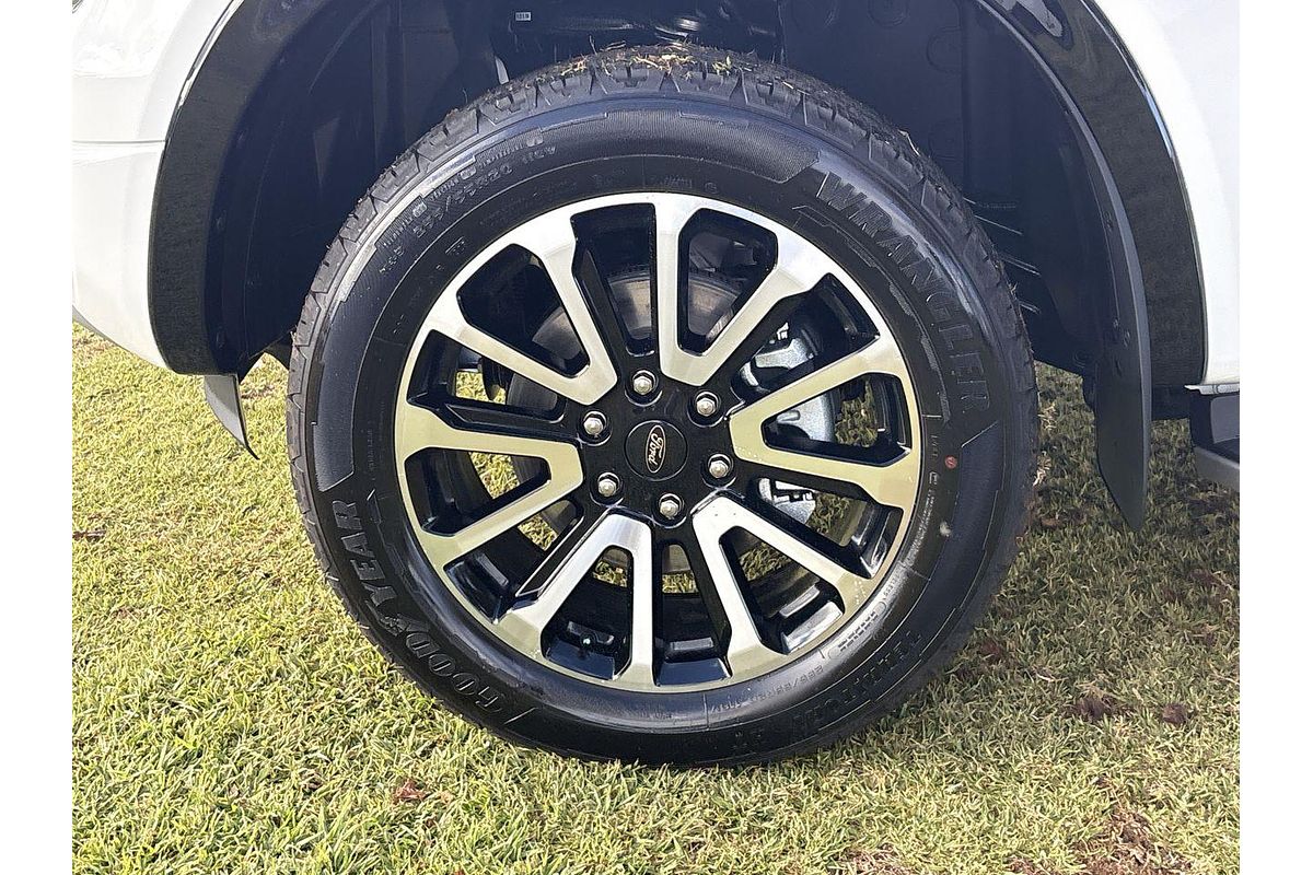 2025 Ford Ranger Platinum 4X4 3.0L