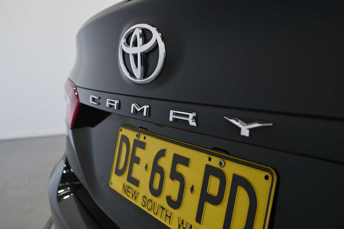 2022 Toyota Camry Ascent AXVA70R