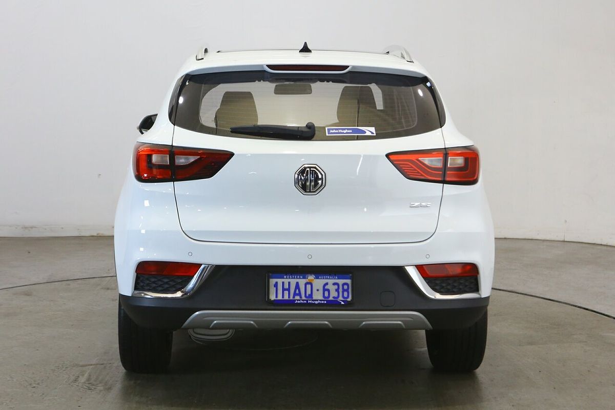 2020 MG ZS Essence AZS1