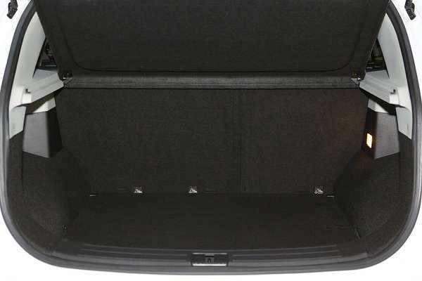 2020 MG ZS Essence AZS1