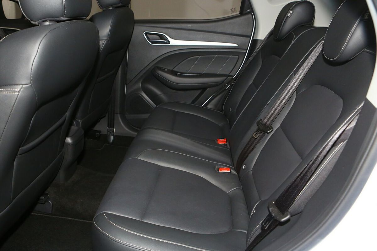 2020 MG ZS Essence AZS1